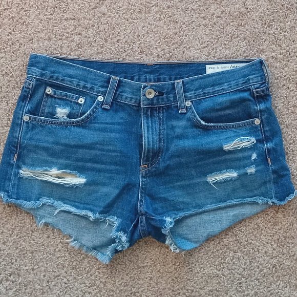 Rag & Bone Distressed Cutoff Denim Shorts Johny Size 27 - Picture 1 of 8